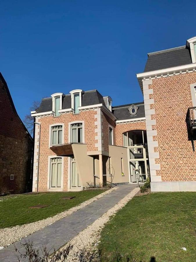 La Chambre Du Chateau De Bernalmont Lieja Exterior foto