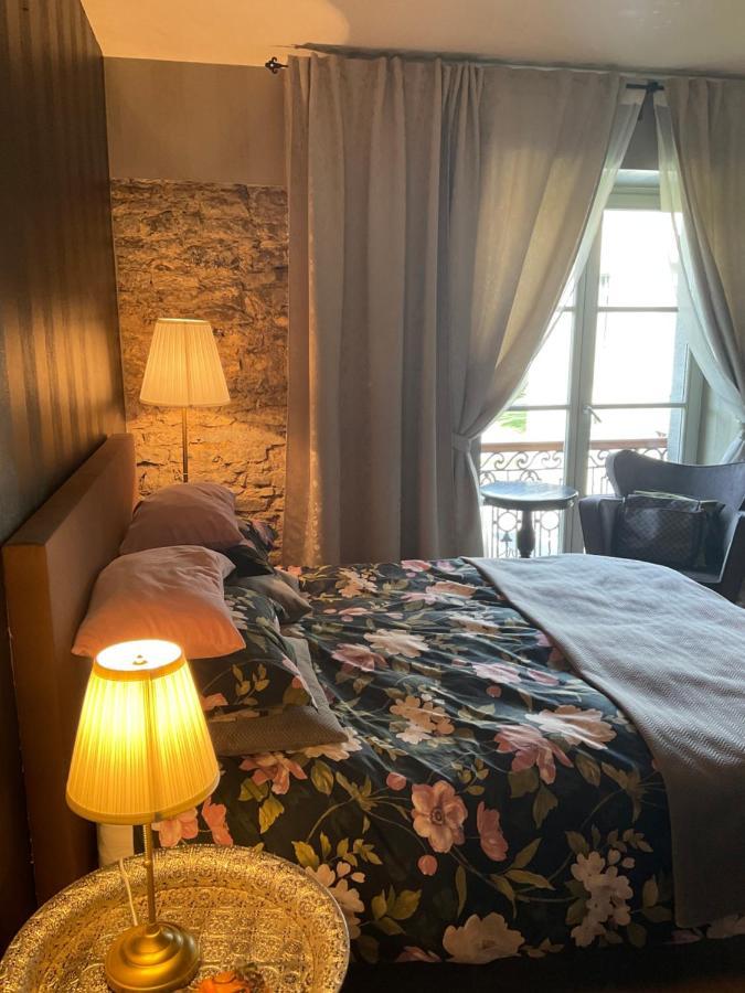 La Chambre Du Chateau De Bernalmont Lieja Exterior foto